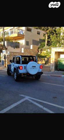 מודעת רכב ג'יפ רנגלר