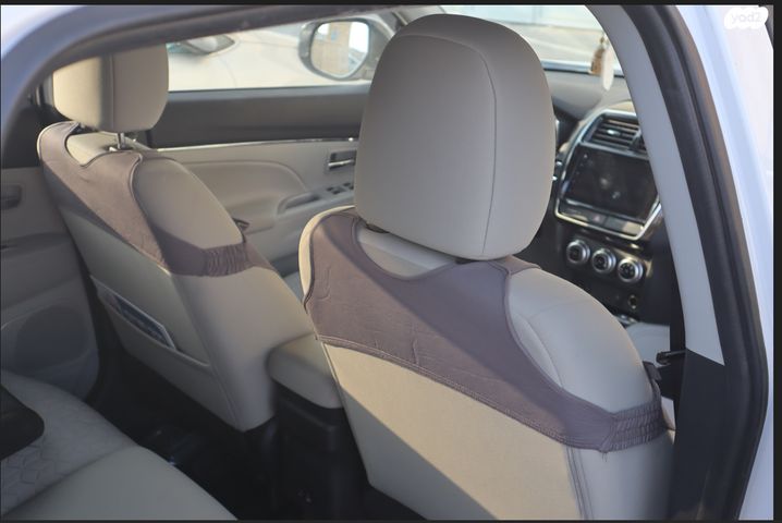 מודעת רכב מיצובישי ASX