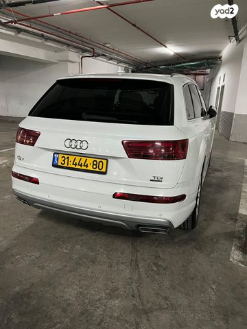 מודעת רכב אאודי Q7