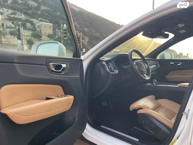 וולוו XC60