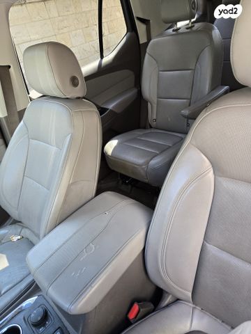 שברולט טראוורס