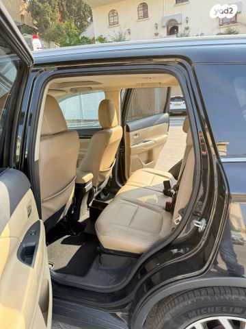 מודעת רכב מיצובישי אאוטלנדר