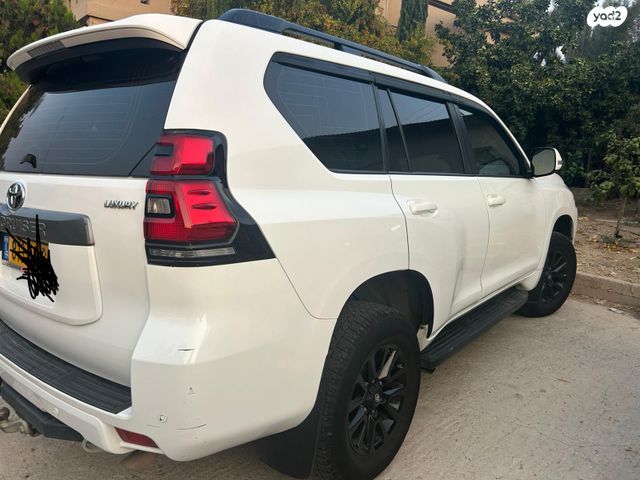 מודעת רכב טויוטה לנד קרוזר