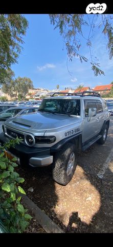 מודעת רכב טויוטה FJ קרוזר