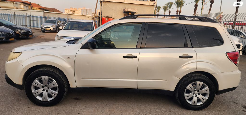 סובארו פורסטר