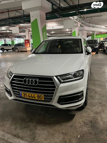 אאודי Q7