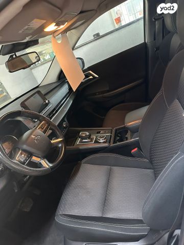 מיצובישי אאוטלנדר