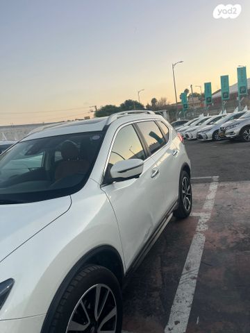 ניסאן אקס טרייל