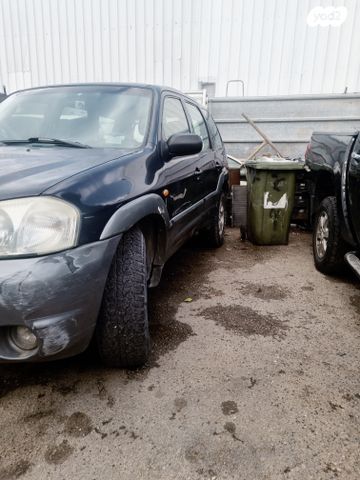 מאזדה טריביוט