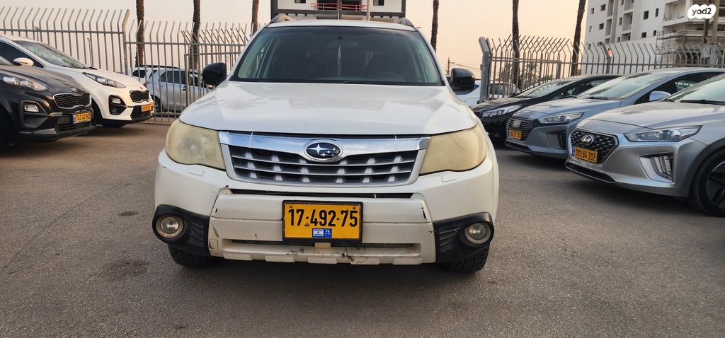 סובארו פורסטר