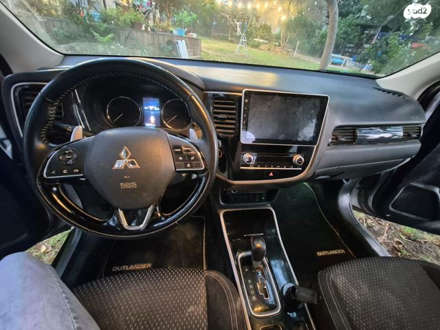 מודעת רכב מיצובישי אאוטלנדר