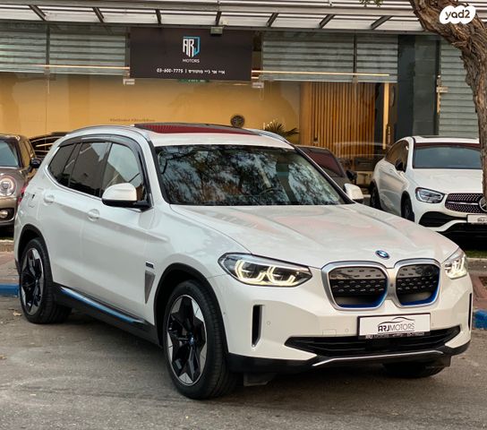 מודעת רכב ב מ וו iX3