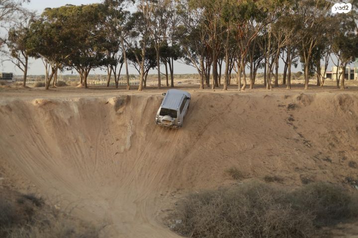 מודעת רכב מיצובישי פג'רו