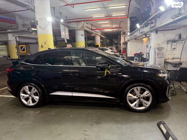 אאודי Q4 e-tron