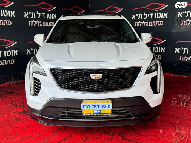 מודעת רכב קאדילק XT4