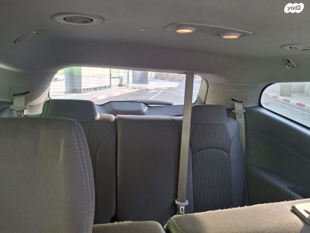 שברולט טראוורס