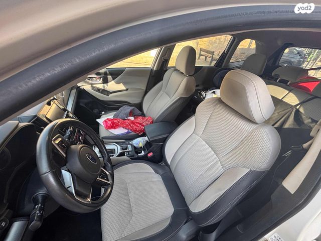 סובארו פורסטר