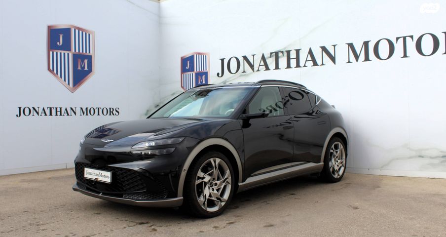 מודעת רכב ג'נסיס GV60 2