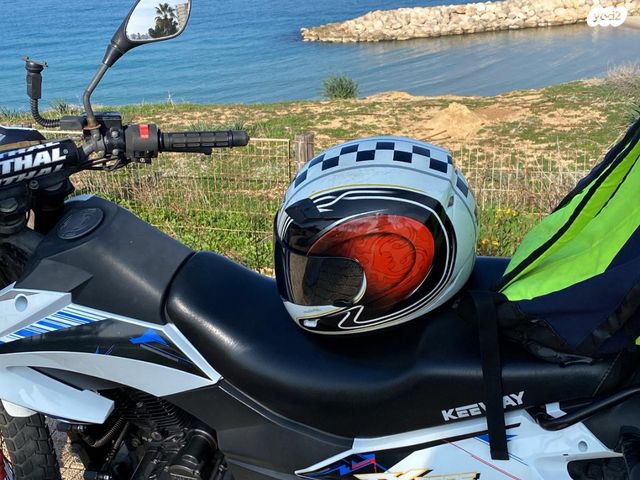 מודעת רכב קיוואי TX200