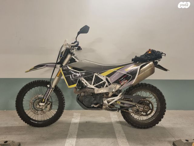 הוסקוורנה 701 אנדורו