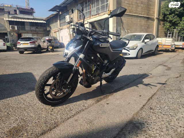 מודעת רכב הוסקוורנה SVARTPILEN 250