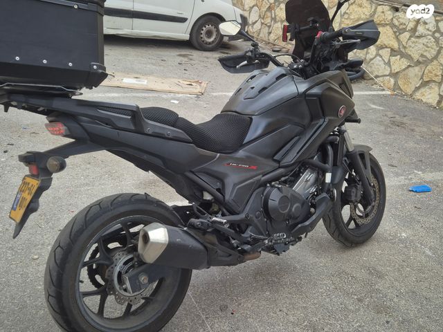 הונדה NC750X