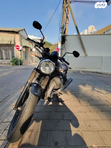 מוטוגוצי V7 Stone ABS