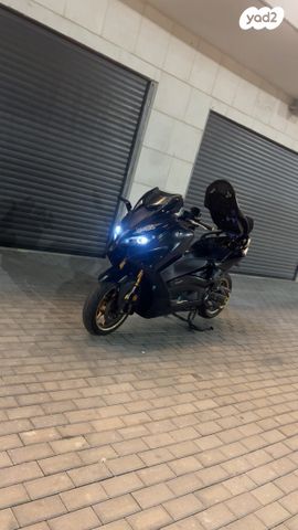 ימאהה Tmax 560 Tech