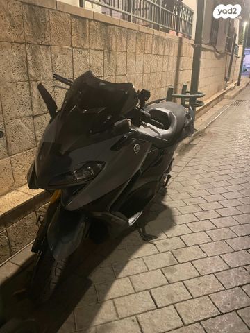 ימאהה Tmax 560 Tech