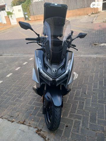 מודעת רכב VOGE SR3