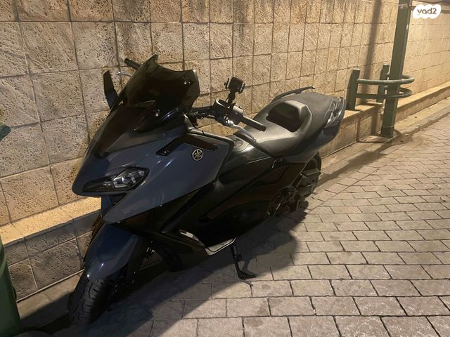 ימאהה Tmax 560 Tech