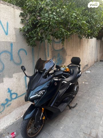 ימאהה Tmax 560 Tech