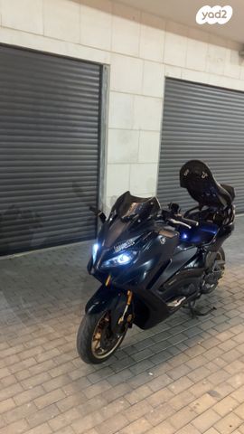 ימאהה Tmax 560 Tech