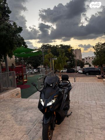 ימאהה Tmax 560 Tech