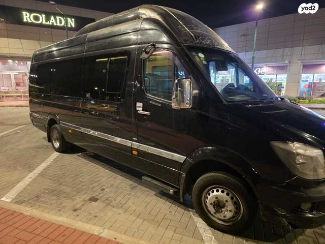 מיניבוסים ורכבי הסעות