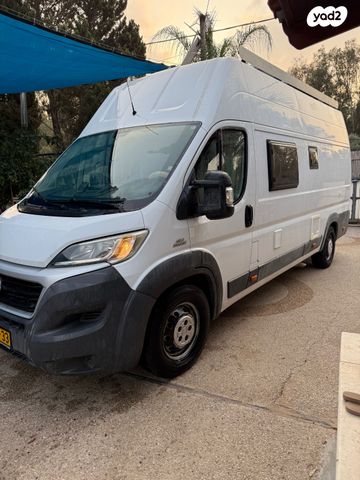 מודעת רכב ממונע אוטוקראוון