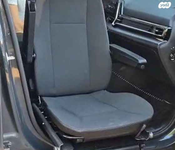 feedItemObj.data.row_1