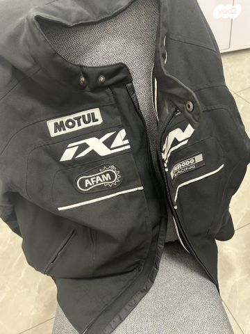 feedItemObj.data.row_1