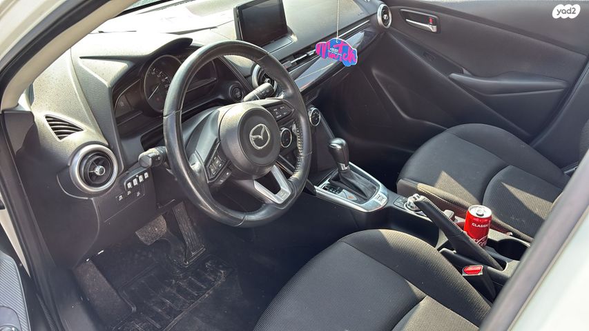 מודעת רכב מאזדה 2 2