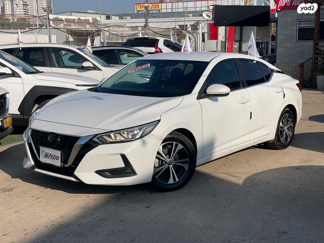 ניסאן סנטרה