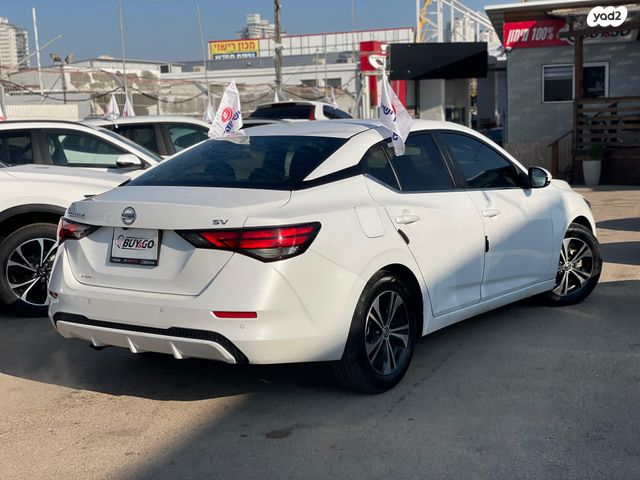 ניסאן סנטרה