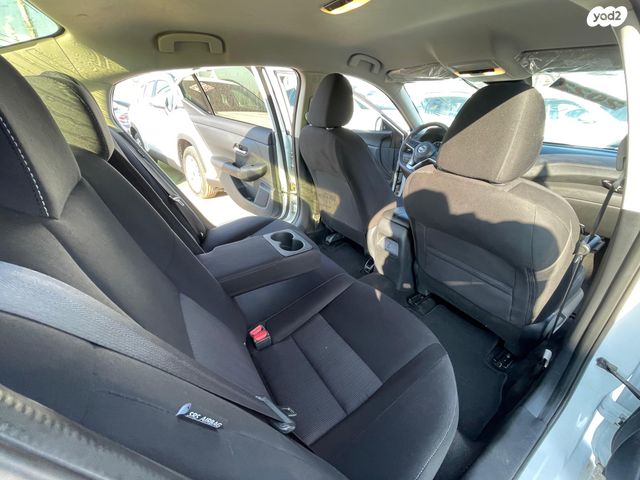 ניסאן סנטרה