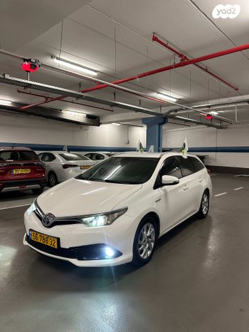 מודעת רכב טויוטה אוריס