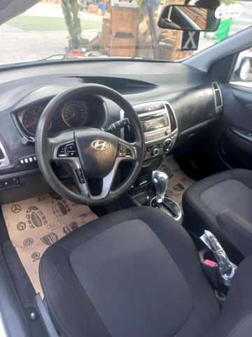 מודעת רכב יונדאי i20