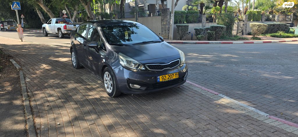 מודעת רכב קיה ריו