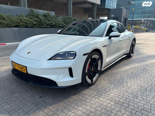 מודעת רכב פורשה טייקן