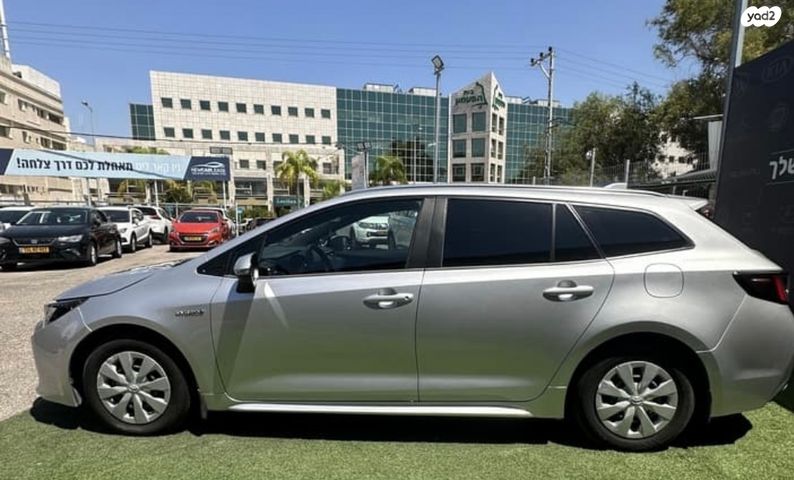 מודעת רכב טויוטה קורולה