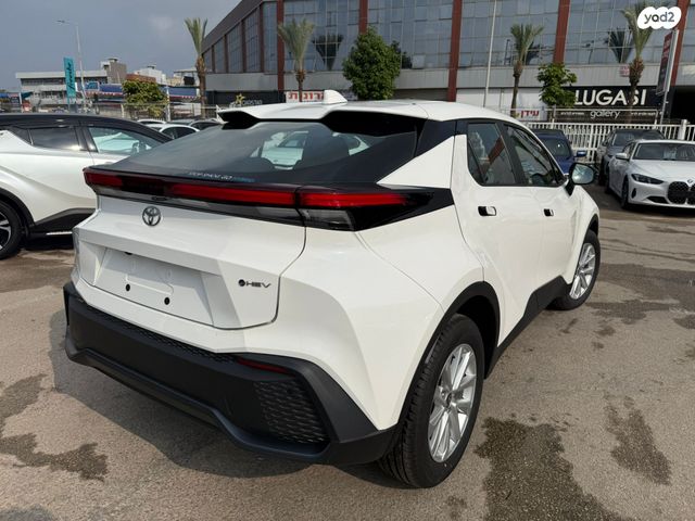 טויוטה C-HR