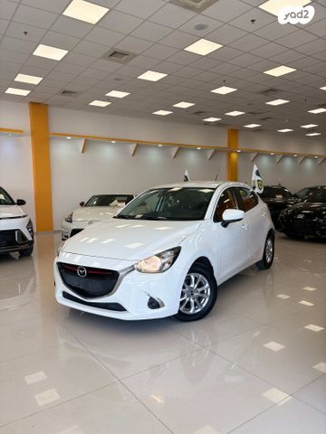 מודעת רכב מאזדה 2