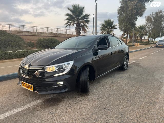 רנו מגאן